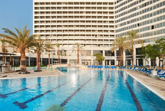 crowne - plaza - dead - sea - 