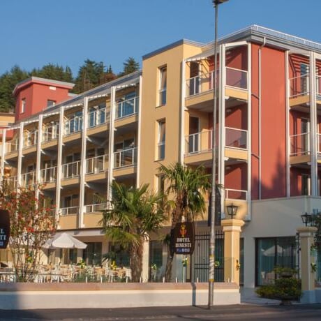 Hotel Bisesti*** - Garda