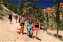 odbočka na Queens Garden Trail - NP Bryce Canyon (Utah)