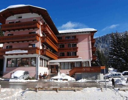 Garni Cristiania, Madonna di Campiglio (1)