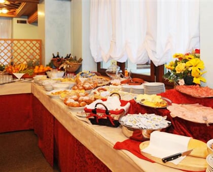 Grand Hotel Astoria, Chiesa Lavarone (5)