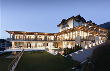 Hotel Corona Dolomites****S - Andalo
