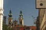 Rakousko - Linec -  půvab věží starého města (Ursulinenkirche)