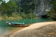 plavba na řece Son do jeskyní Phong Nha