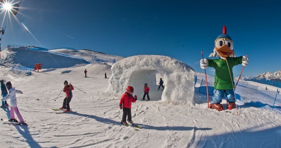 Foto - Dolomiti Superski - Valle Isarco Plose - Natz - penzion ** v městečku Natz (2) **