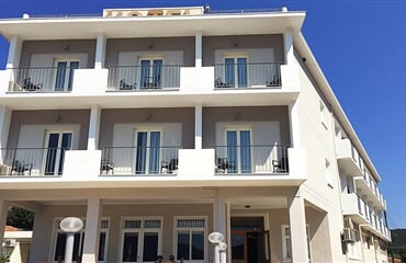 Vathi - Hotel Mentor