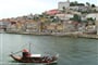 Portugalsko - Porto - pohled na řeku Douro a čtvrť Ribeira_w.jpg