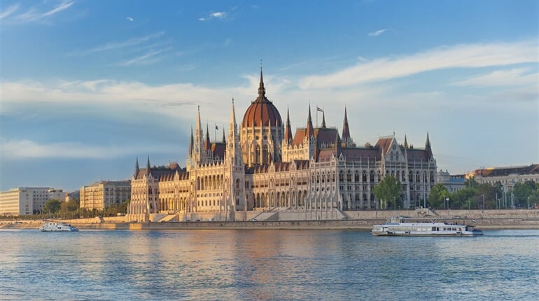 Poznávací zájezd Maďarsko - Budapešť - Parlament