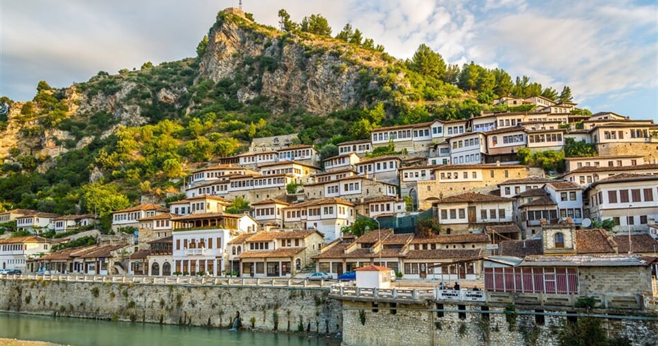 Pobytově-poznávací zájezd Albánie  - Berat