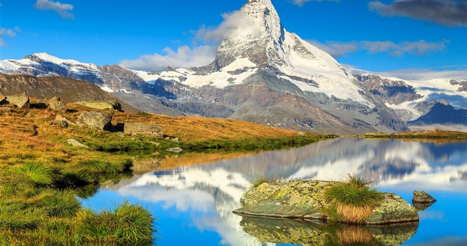 Poznávací zájezd Švýcarsko - panorama s horou Matterhorn