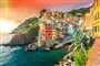 Poznávací zájezd Itálie - Riomaggiore, městečko na útesech Cinque Terre