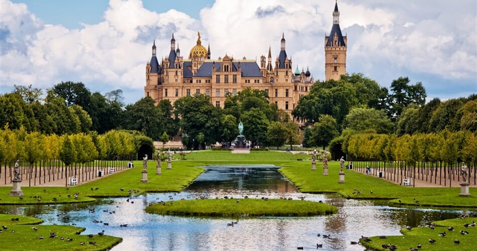 Německo - Schwerin zámek