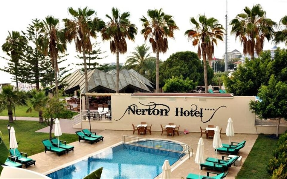 Foto - Side - Nerton Hotel