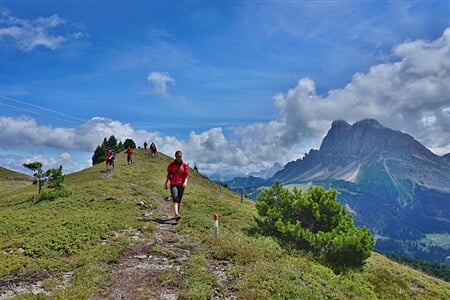 Pohodový týden v Alpách - Pohádkové Dolomity - Brixen s kartou za super cenu**