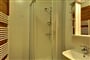 LLJ_Dagmar_Cat. I. A_SGL and DBL_bathroom