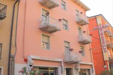 Hotel Miravalli, Garda (1)