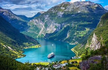 MSC Grandiosa - Norské fjordy z Kielu -all inclusive + internet + 50 Eur kredit - s českým delegátem