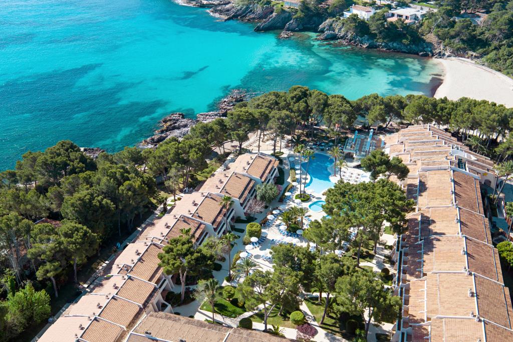 Beach Club Font de Sa Cala günstig online buchen