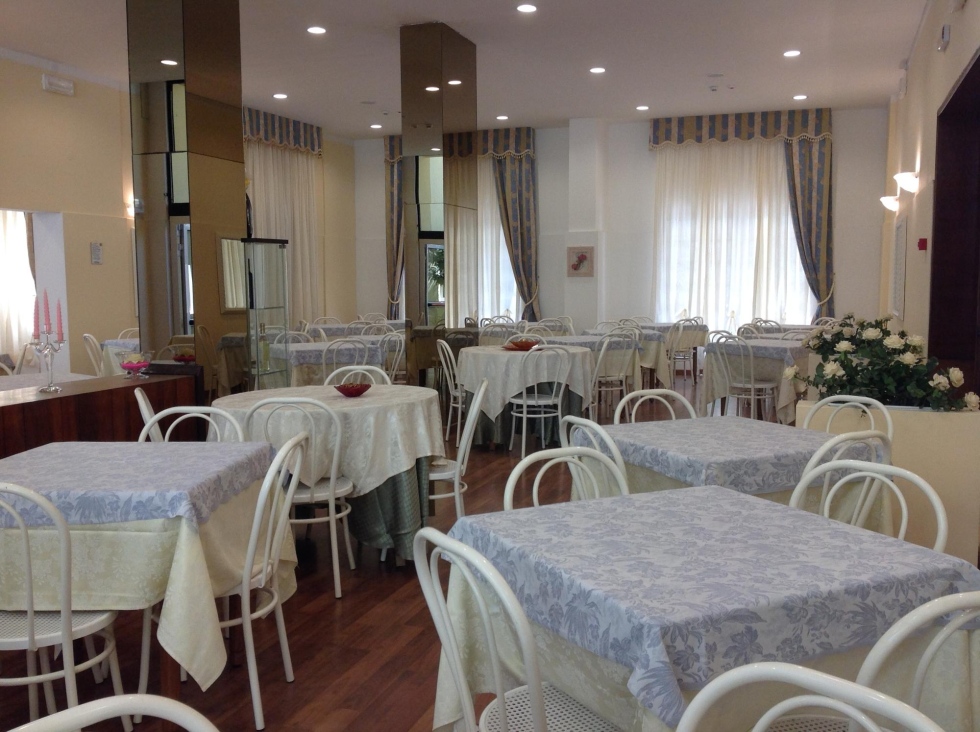 Hotel San Martino** Riccione Cestování.cz