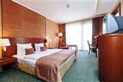 Maďarsko -Greenfield hotel Golf - hřiště Birdland 05