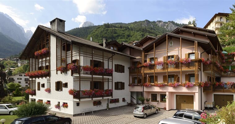 Betulla Molveno-léto