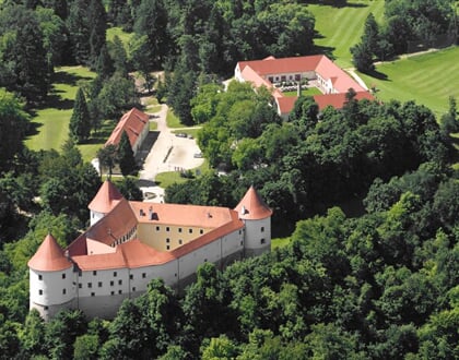 Mokrice_Castle