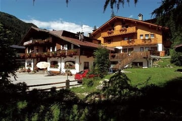 Hotel Camoscio*** - Rocca Pietore