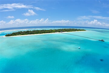 Maledivy - Jižní Ari Atol - Holiday Island Resort - s českým delegátem****