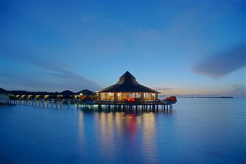 Maledivy - Jižní Ari Atol - Sun Island Resort & Spa s českým delegátem na ostrově****