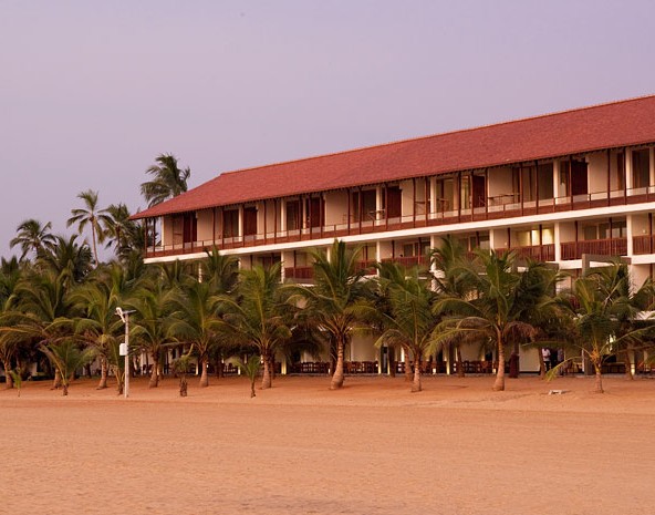 Srí Lanka - Negombo - Jetwing Blue***** - Cestování.cz