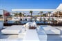 01_Bedroom Beach Club