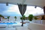 02_Bedroom Beach Club