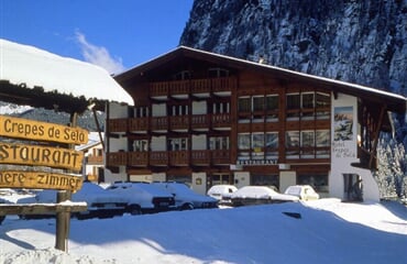 Hotel Crepes de Sela ***S - Campitello