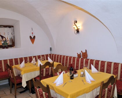 Udai Hotel_Mazzin_2018 (8)