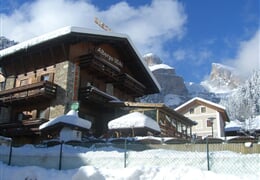 Hotel Val Udai ** - Mazzin di Fassa