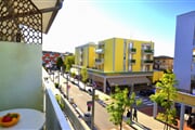 residence_a6928dea3d8f93b19c2763392b78916b