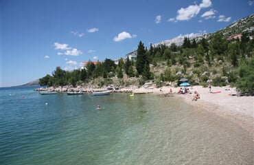 Starigrad-Paklenica - Apartmánový dům Car