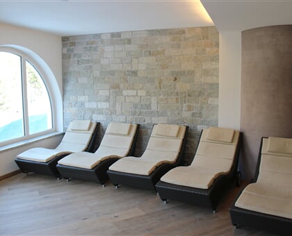 1273_8_Relax