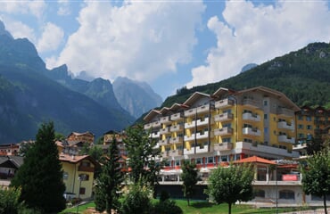 Hotel Alpenresort Belvedere **** - Molveno