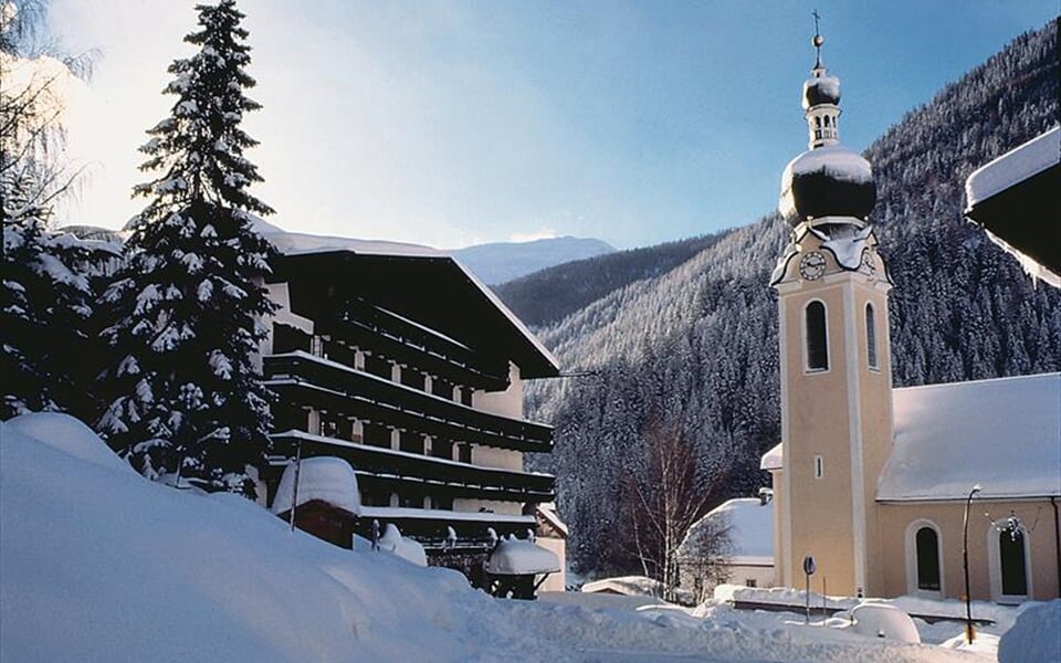Foto - Ski Arlberg - Hotel Basur ve Flirsch am Arlberg ***
