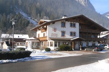 Zillertal - Penzion se snídaní Gästehaus Schneeberger ***