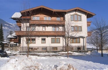 Zillertal - Penzion se snídaní Landhaus Schneeberger ***