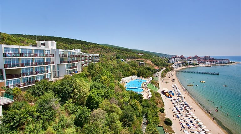 Hotel Paradise Beach: fotografie vybavení exteriérů a interiérů ubytování.