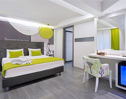 2-(13) semiramis city
