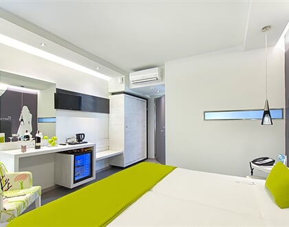 2-(16) semiramis city