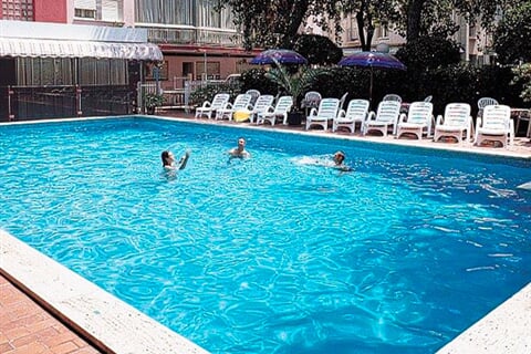 Rimini - Rivazzurra - Hotel Fabius 3*