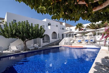 Kamari - Hotel RK Beach