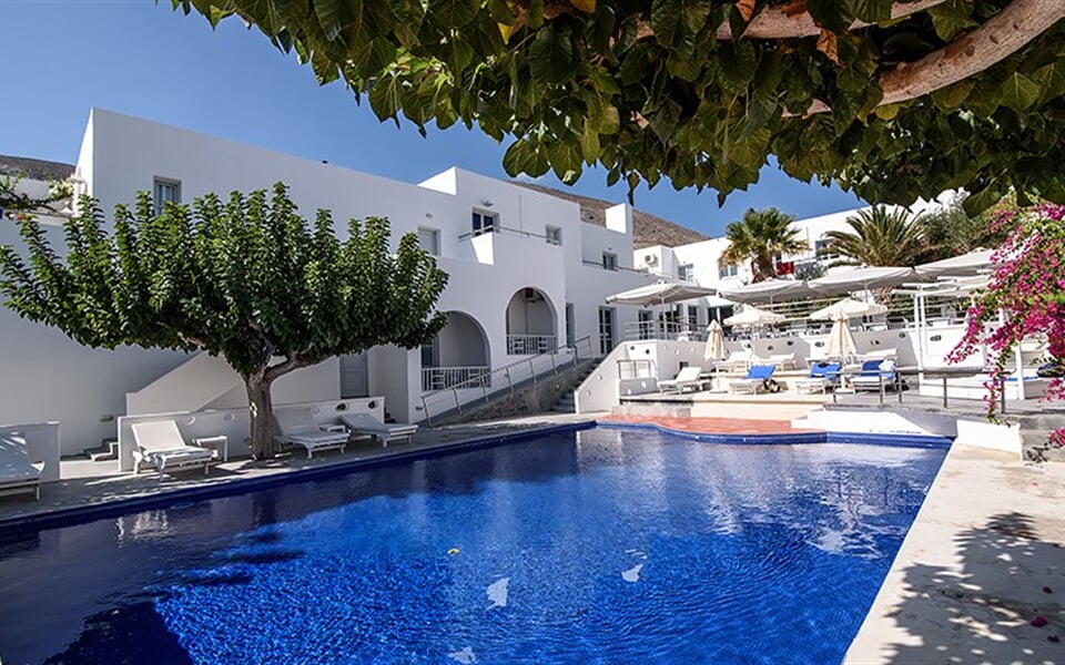 Hotel RK Beach: fotografie vybavení exteriérů a interiérů ubytování.