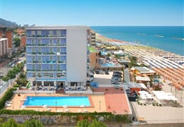 Pesaro - Hotel Majestic 3*