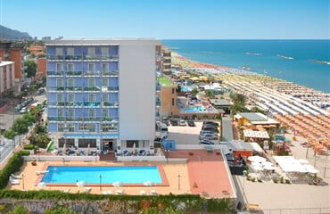 Pesaro - Hotel Majestic 3*